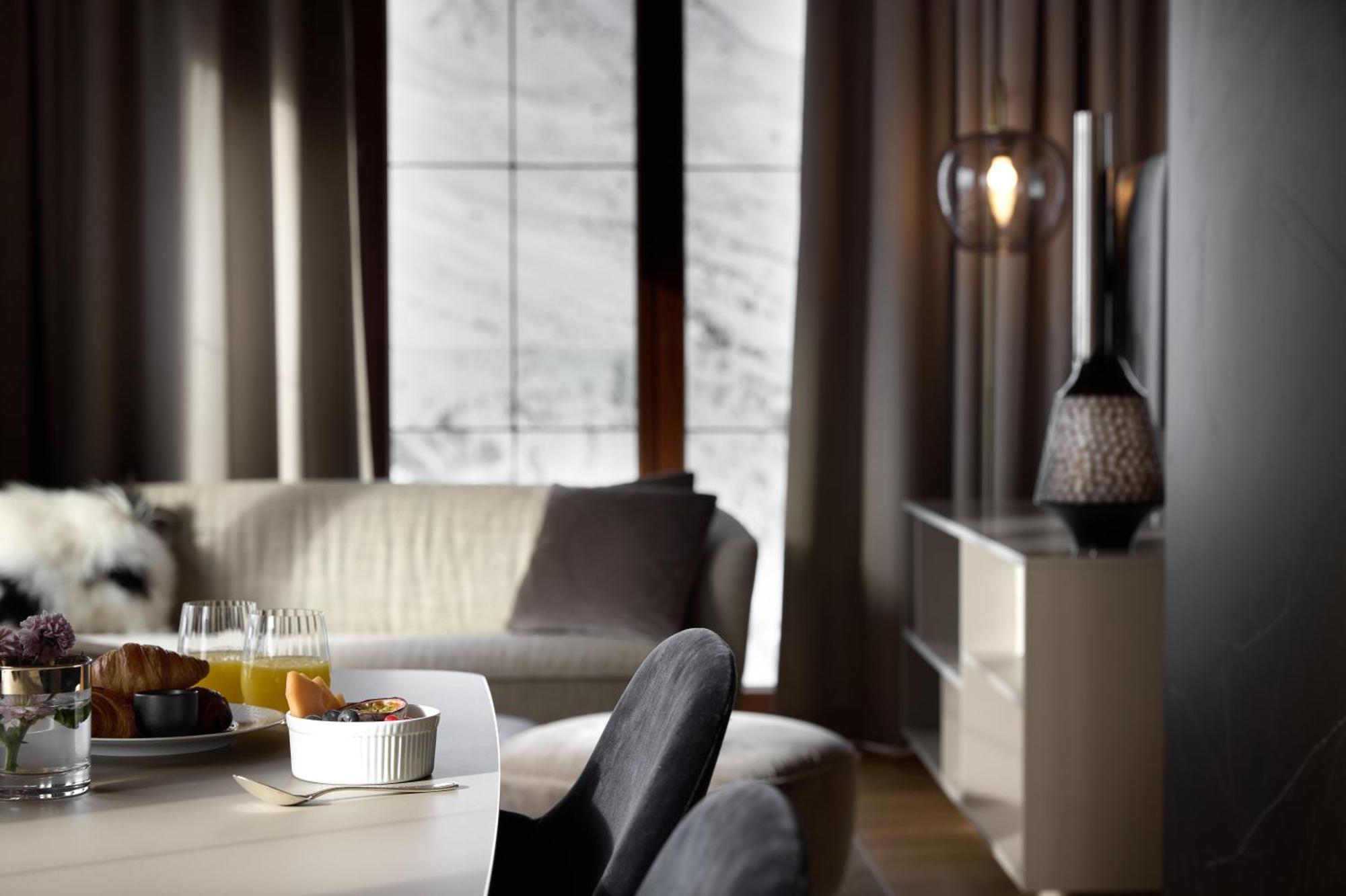 Top Hotel 和希格尔 外观 照片
